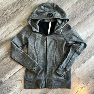 Lululemon Scuba Size 8